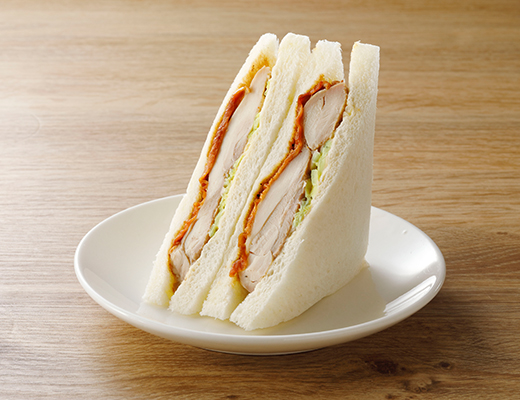 とりサンド（骨付鳥味）