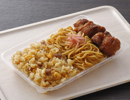 魁力屋監修　焼ラーメン弁当