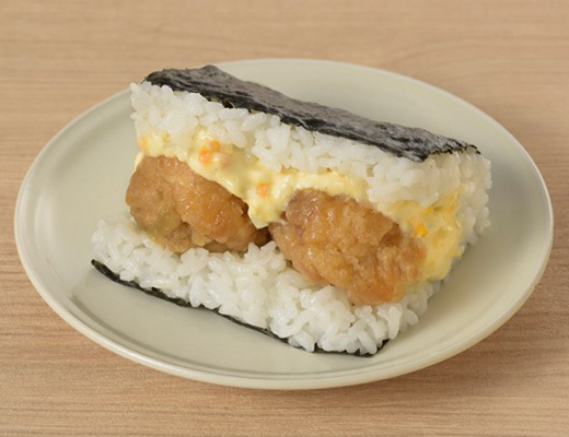 宮崎の味　タルタルのチキン南蛮おにぎり
