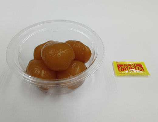 冷たいまま食べる玉こんにゃく