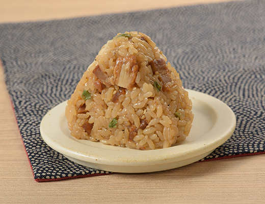  湯の台食堂監修　チャーシュー飯おにぎり 