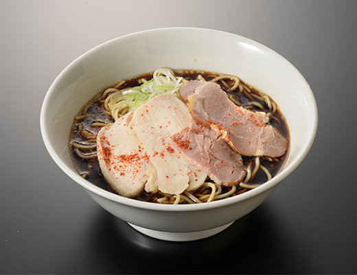 らぁ麺おかむら監修　冷しぶらっくラーメン
