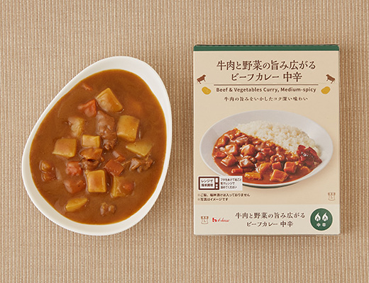 牛肉と野菜の旨み広がるビーフカレー中辛　180gの画像