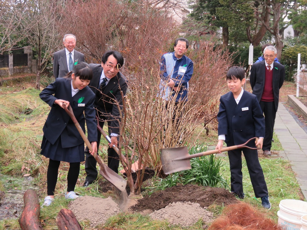 富山県滑川市立田中小学校