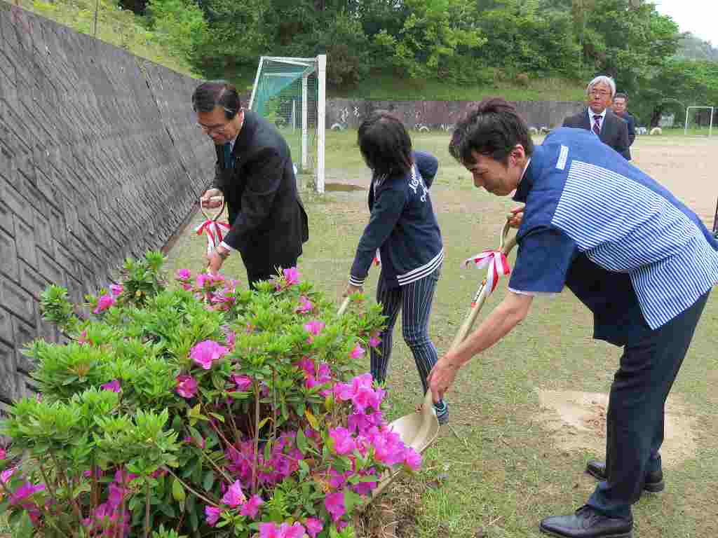 鳥取県米子市立成実小学校