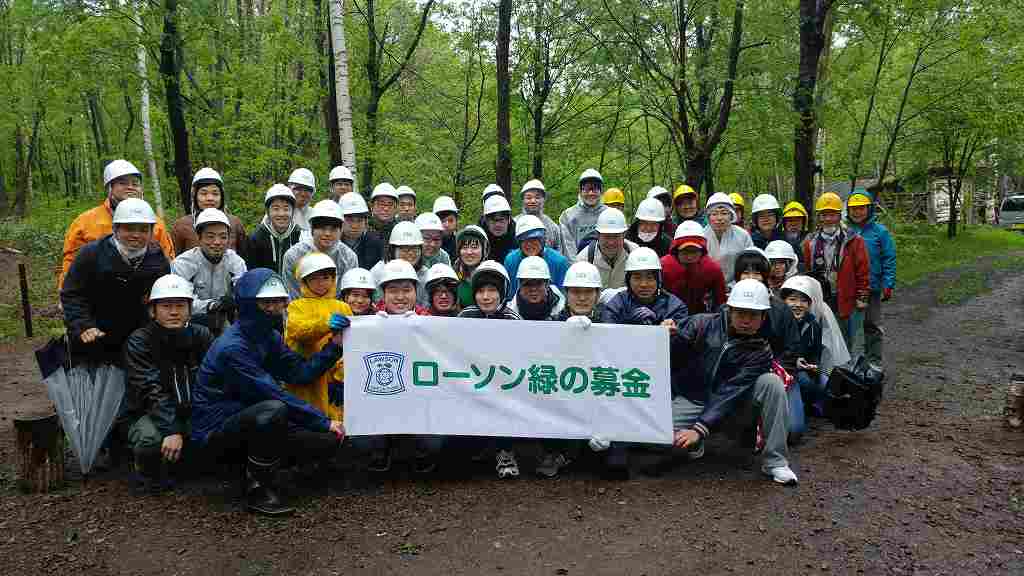 北海道札幌市「札幌市澄川都市環境林に於ける外来種ニセアカシア侵入地域復興事業」