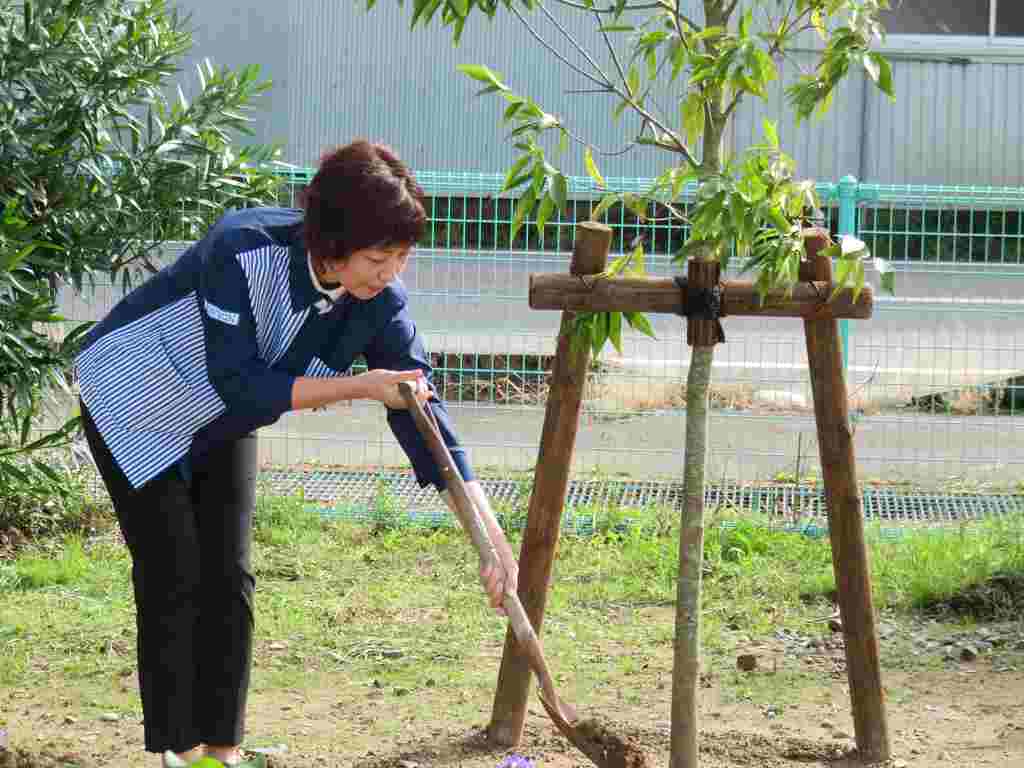 富山県射水市立作道小学校