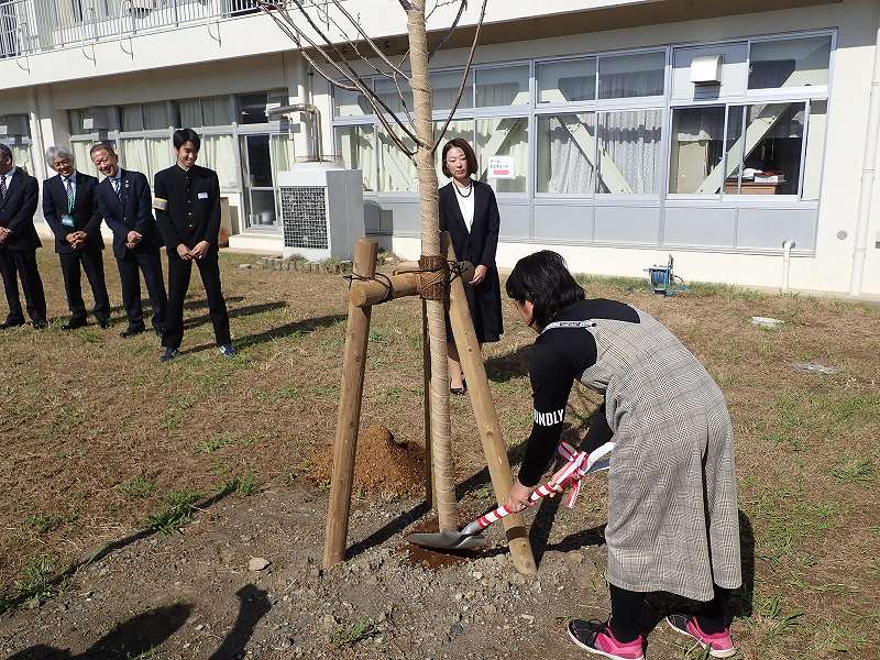 千葉県鴨川市立長狭小学校・長狭中学校