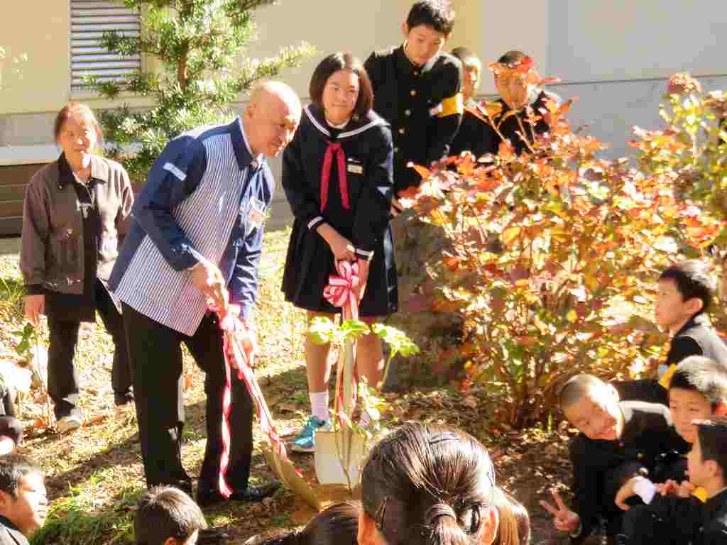 福井県鯖江市立立待小学校