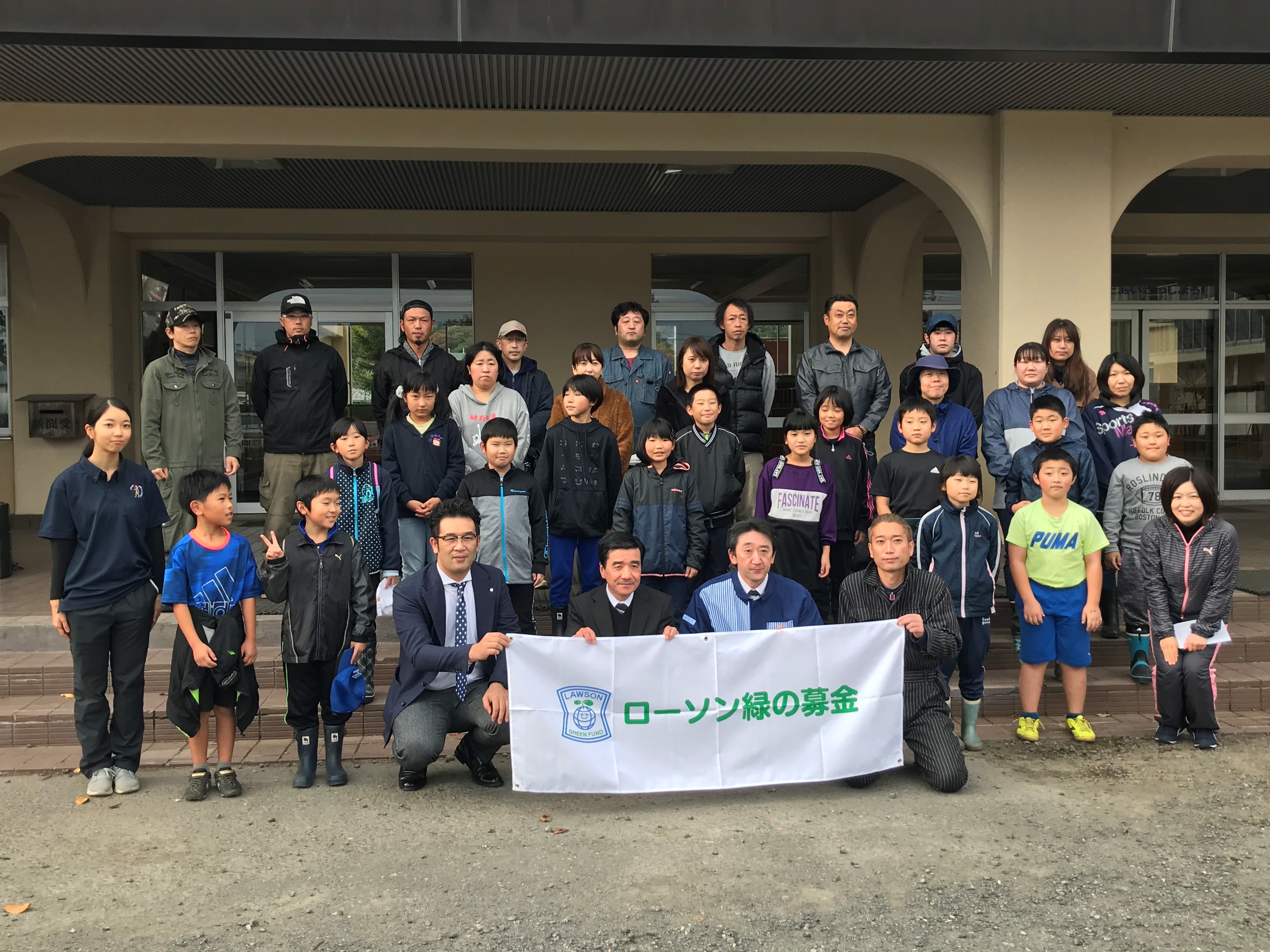 岩手県九戸村立伊保内小学校