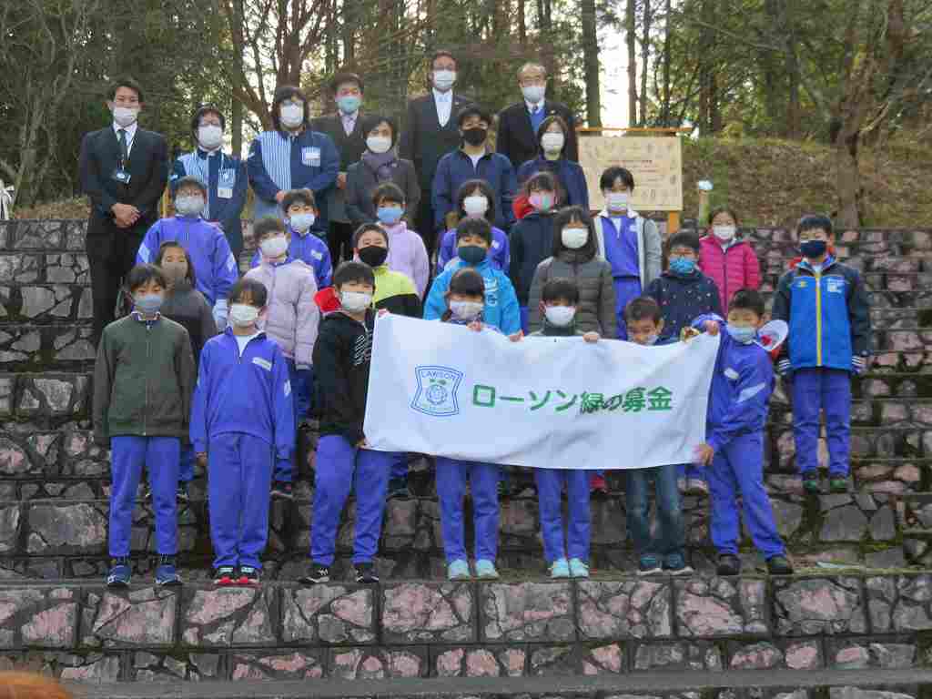 岐阜県中津川市立加子母小学校