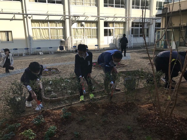 奈良県橿原市立金橋小学校