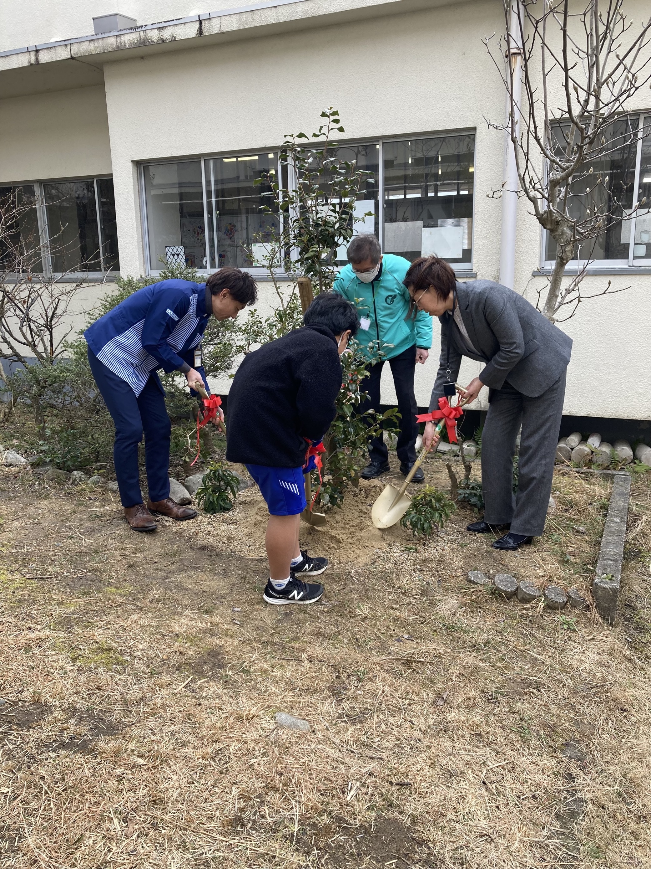 滋賀県彦根市立稲枝西小学校