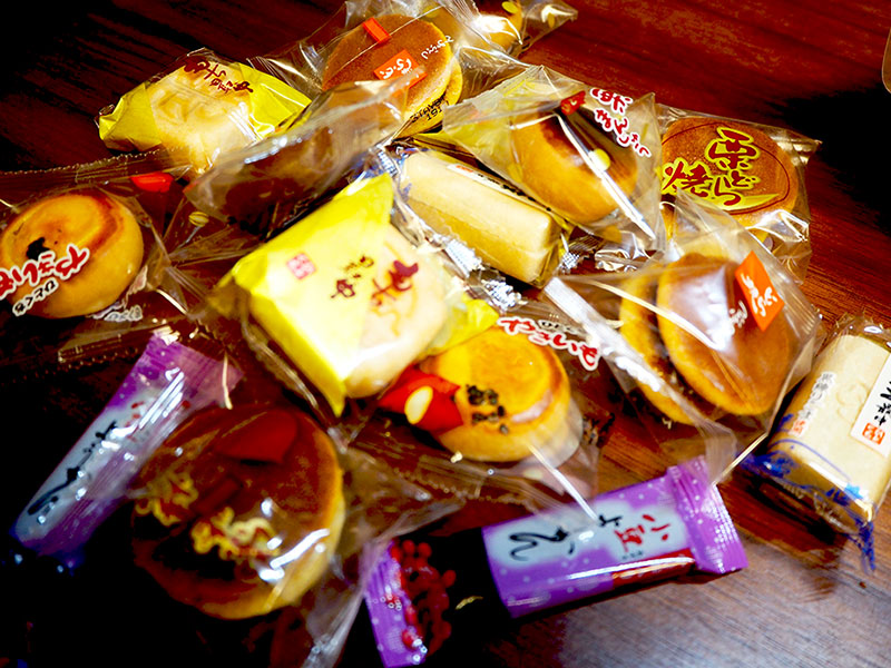 ローソンセレクトのあま い和菓子はいかがですか ローソン研究所