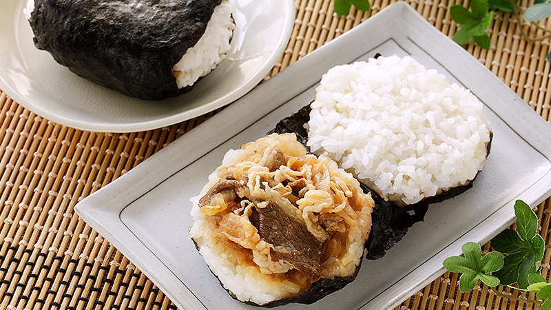 ばくだんおにぎり（牛丼）