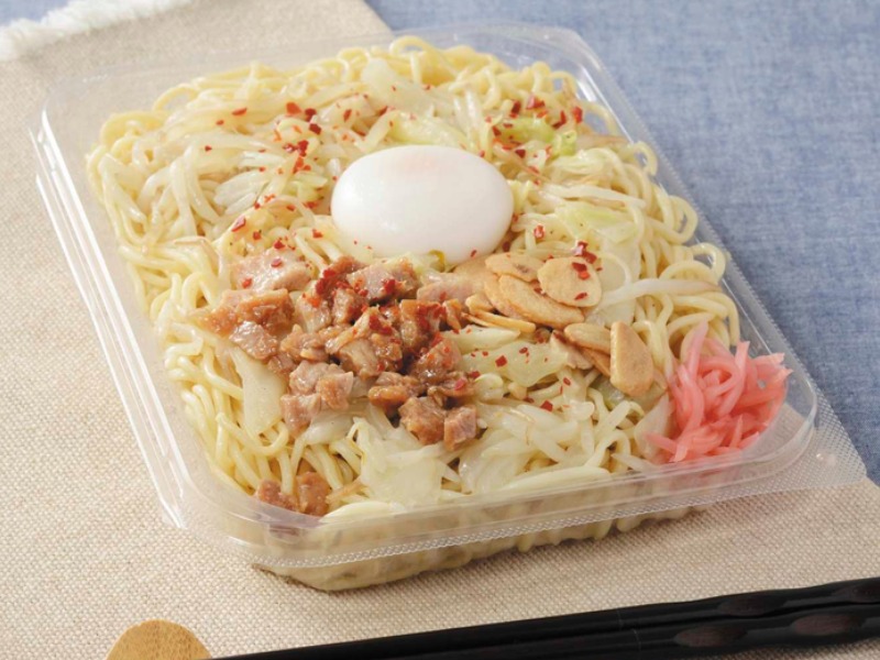 月見にんにく塩焼そば