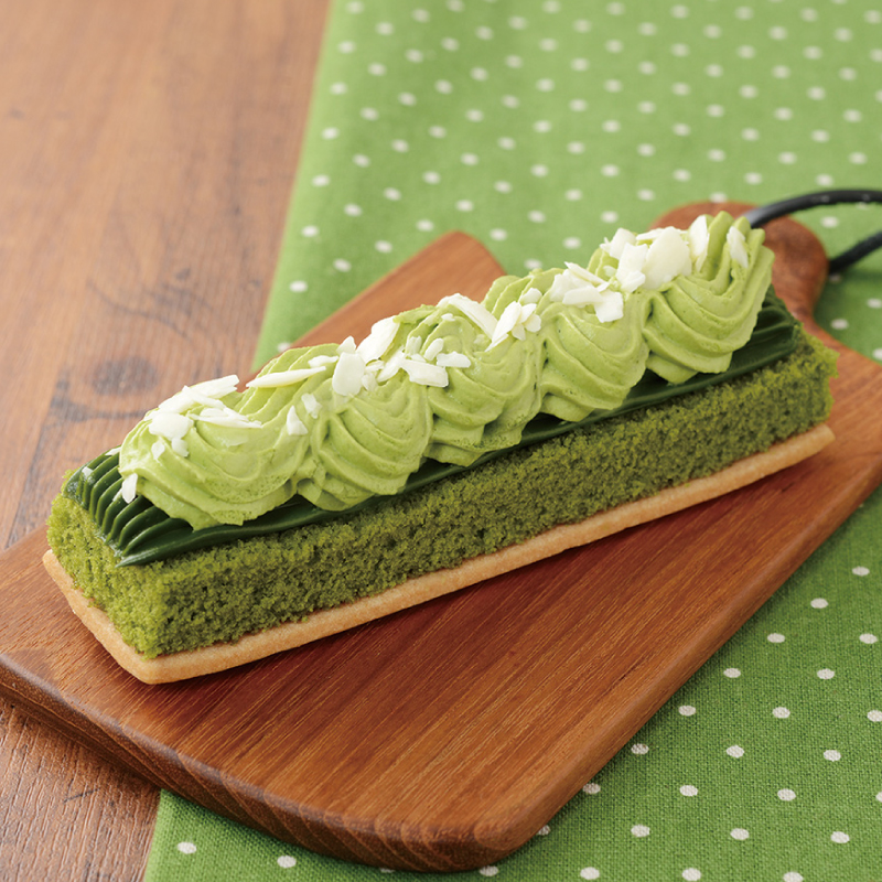 ご褒美スティックケーキにお抹茶が登場！｜ローソン公式サイト