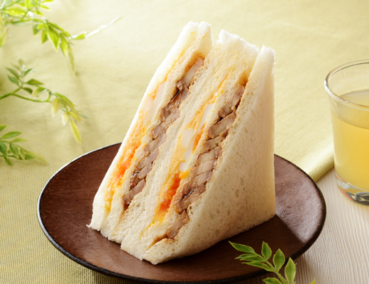照焼チキンたまごサンド