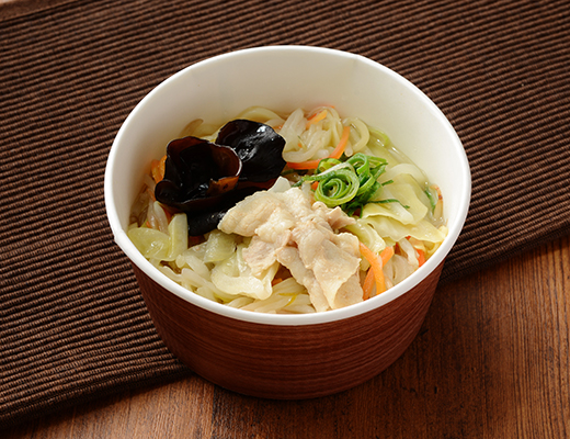 ちょい麺　1食分の野菜が摂れる　タンメン