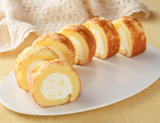 ごろっとチーズのもち食感ロール ローソン公式サイト