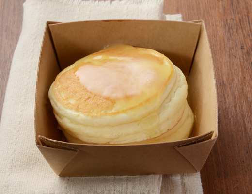 バターソース香るふわふわパンケーキ