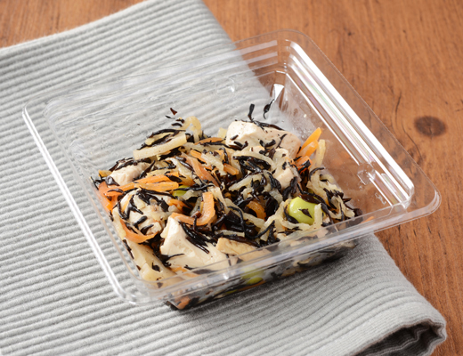 食物繊維が摂れる　豆腐とひじきの和風サラダ