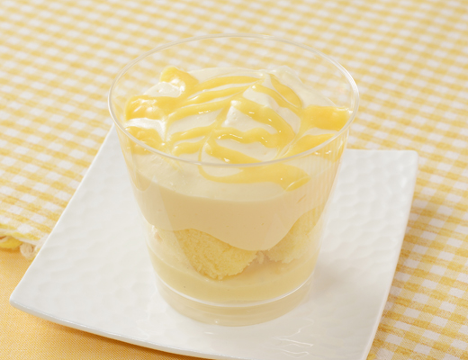 Uchi Café×八天堂　とろけるカスタードクリームケーキ