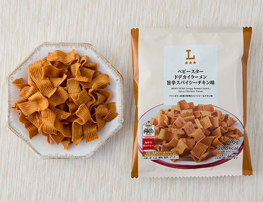 ベビースター　ドデカイラーメン　旨辛スパイシーチキン味
