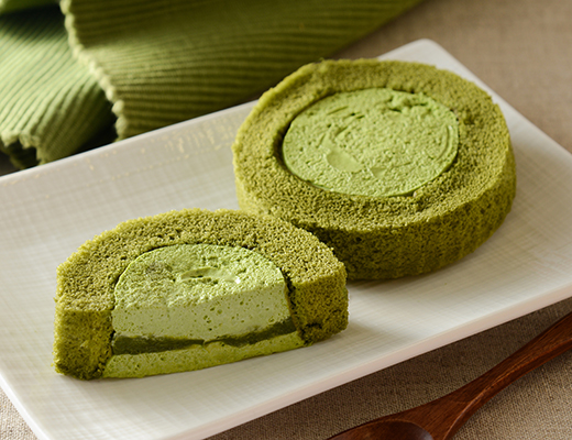 Uchi Café×森半　濃いお抹茶ロールケーキ(お抹茶ソース入り)