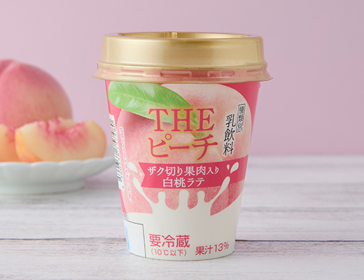 THE　ピーチ　ザク切り果肉入り白桃ラテ