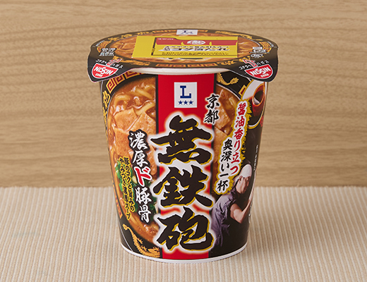 名店　京都無鉄砲　濃厚ド豚骨
