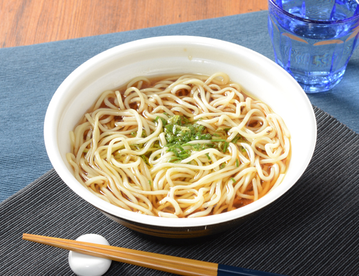 スープが主役！鶏油をきかせた醤油ラーメン