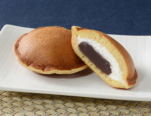 どらもっち　こしあん＆ホイップ｜ローソン公式サイト～イメージ画像１～