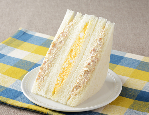 盛りすぎ！ツナたまごサンド