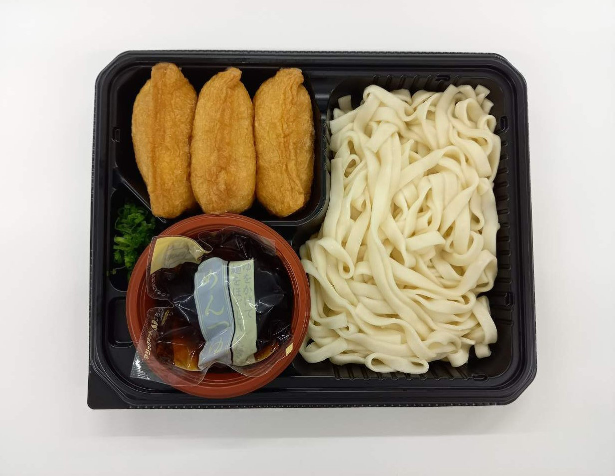 冷しきしめんとおいなりさん