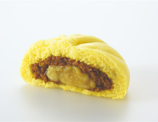 CoCo壱番屋監修　チーズカレーまん