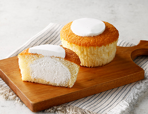 クリームほおばるミルクシフォン（富士山牛乳使用）