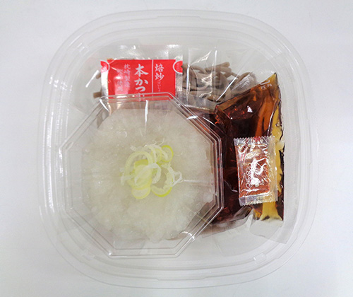 たっぷりおろしの冷し越前おろしそば