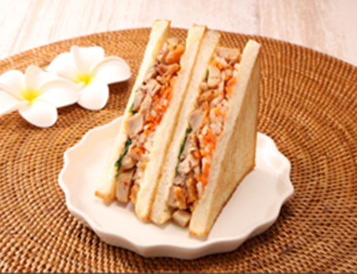 旨さ広がる!パクチー香るバインミー風サンド