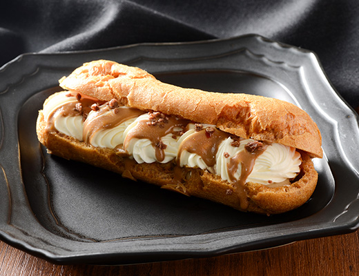 ザ・キャピトルホテル　東急　安里哲也シェフ監修　ザ・ティラミスエクレア