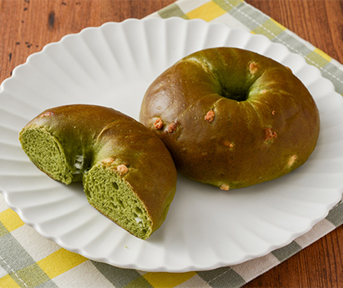 むぎゅっとベーグル 抹茶&ホワイトチョコチップ