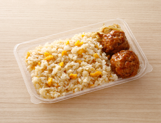 南京町監修　玉子炒飯と肉団子