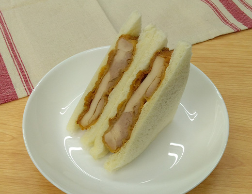鶏唐揚げサンド